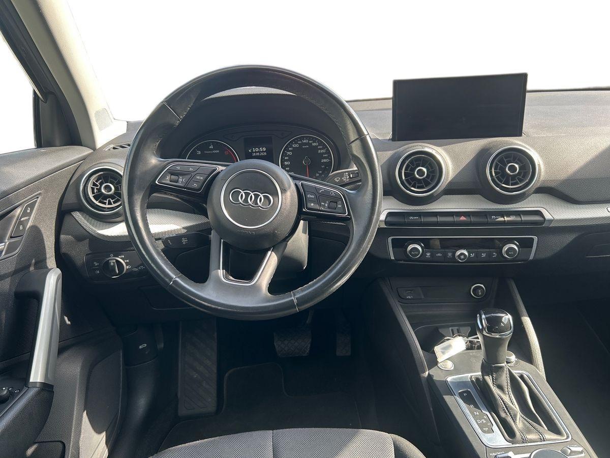 AUDI Q2 30 2.0 tdi Business s-tronic