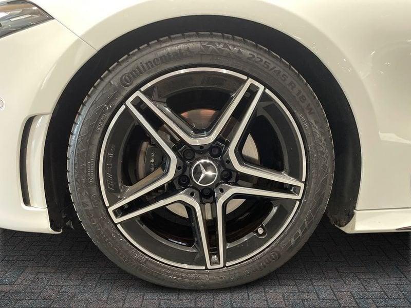 Mercedes-Benz Classe A A 180 d Premium Night edition Plus auto