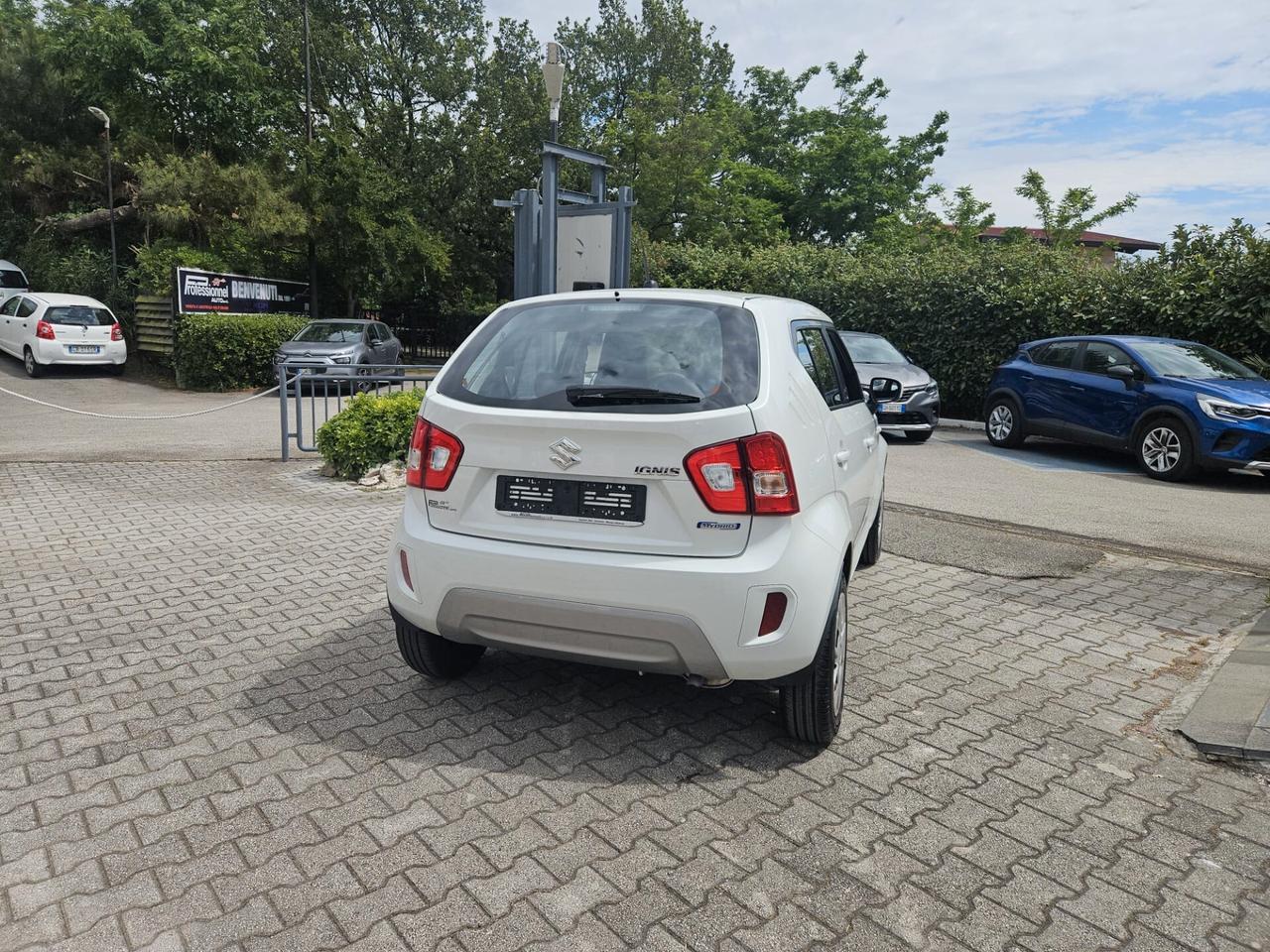 Suzuki Ignis 1.2 Hybrid Top