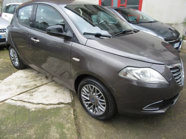 Lancia Ypsilon 1.3 mjt Silver s&s 95cv