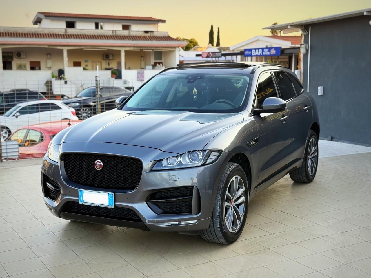 Jaguar F-Pace 3.0 D V6 300 CV AWD aut. First Edition