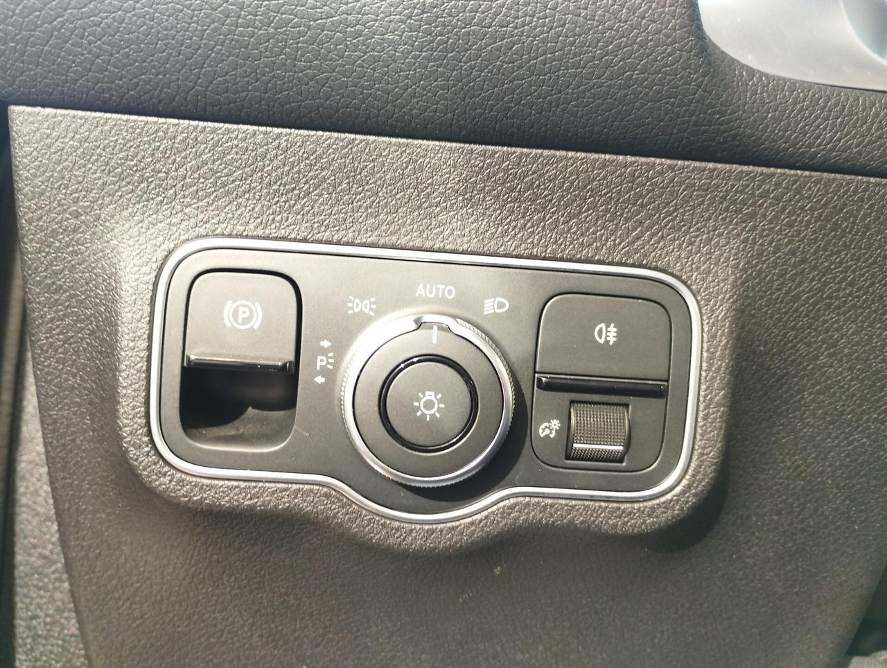 Mercedes-benz GLB 200 d Automatic AMG Line Premium Plus