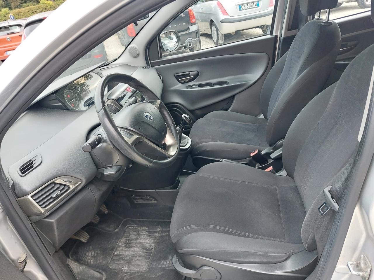 Lancia Ypsilon 1.3 MJT 16V 95 CV 5 porte S&S Platinum