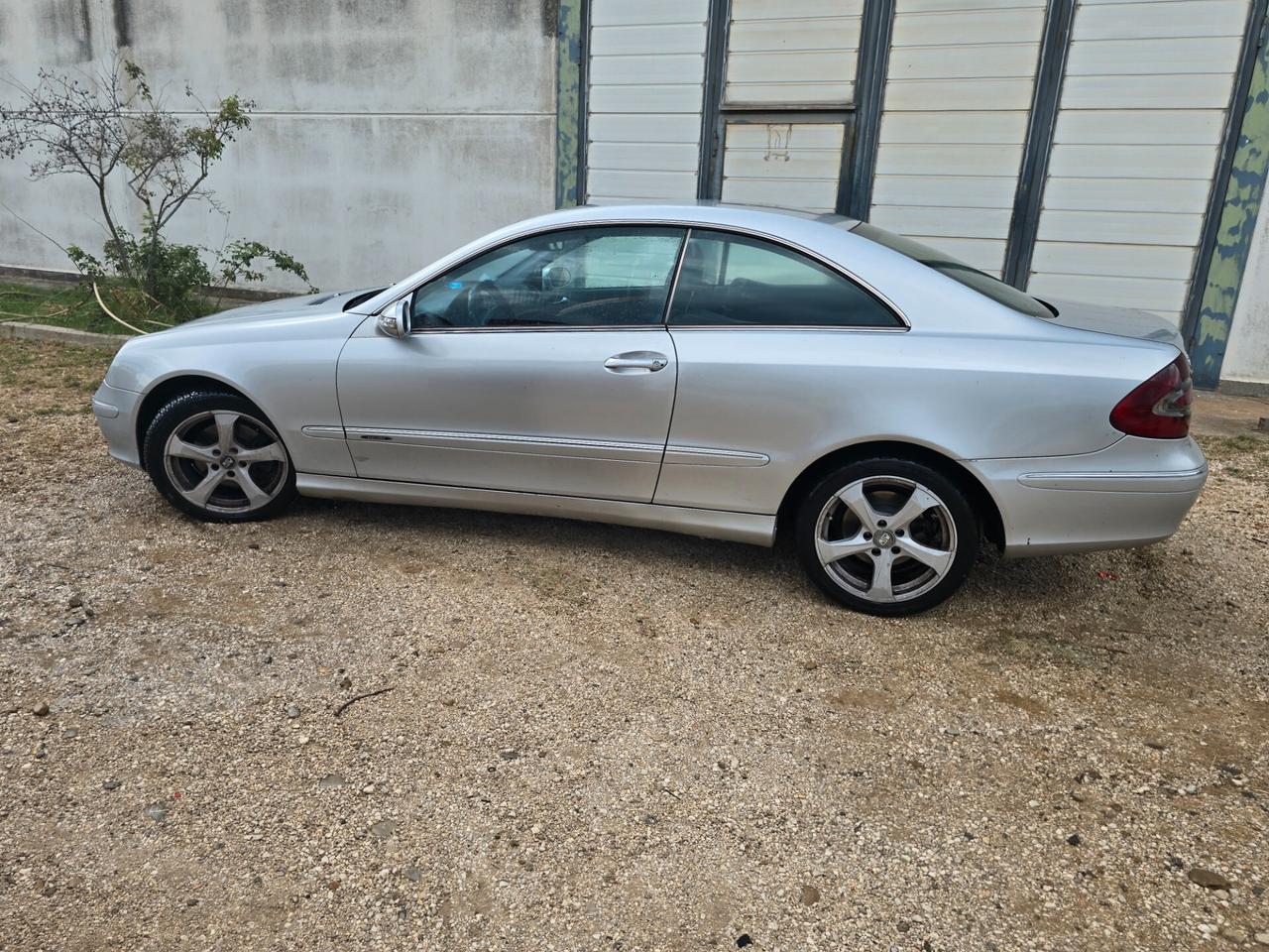 Mercedes-benz CLK 270 CDI 170cv