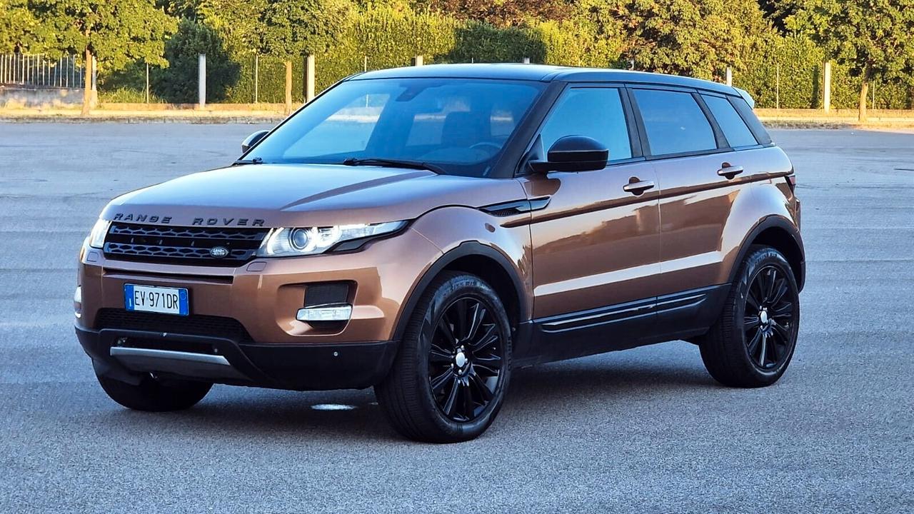 LAND Range Rover Evoque 2.2 TD4 5p. Pure Tech Pack Launch Edition