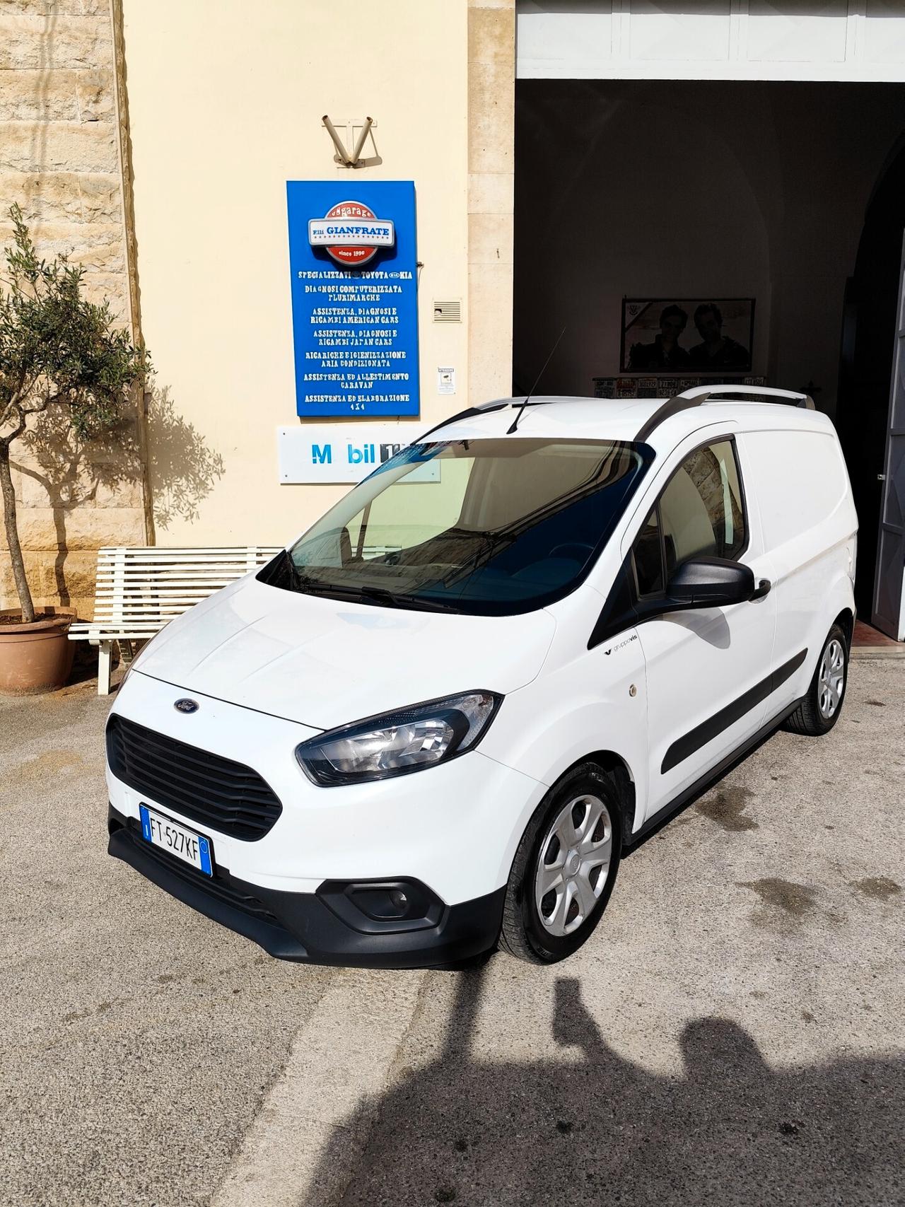 Ford Transit Courier 1.5 TDCi 100CV Van Entry
