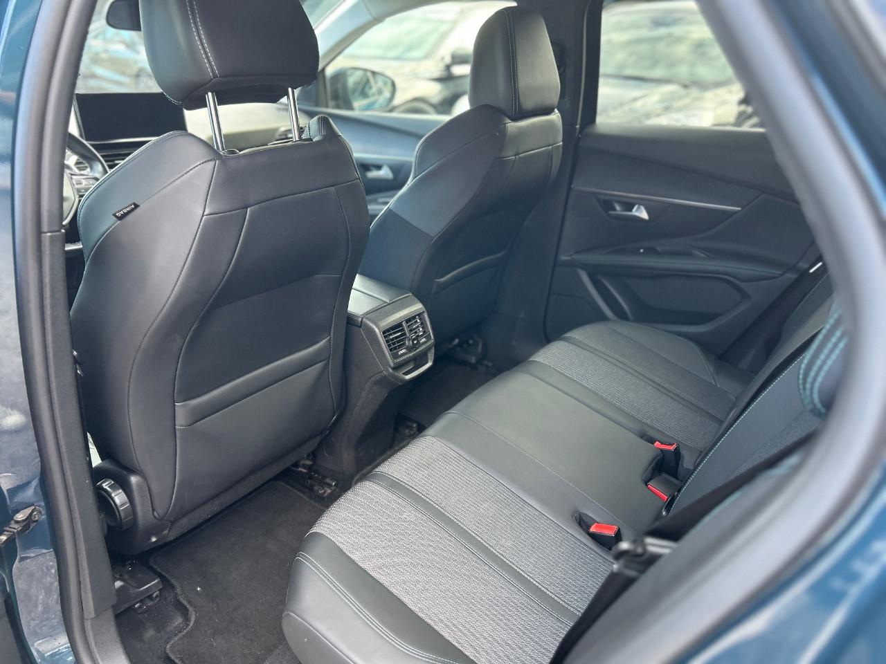 Peugeot 3008 3008 1.5 bluehdi Allure s&s 130cv eat8