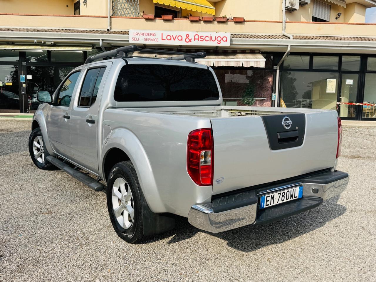 Nissan Navara 2.5 dCi 190CV 4 porte Double Cab XE
