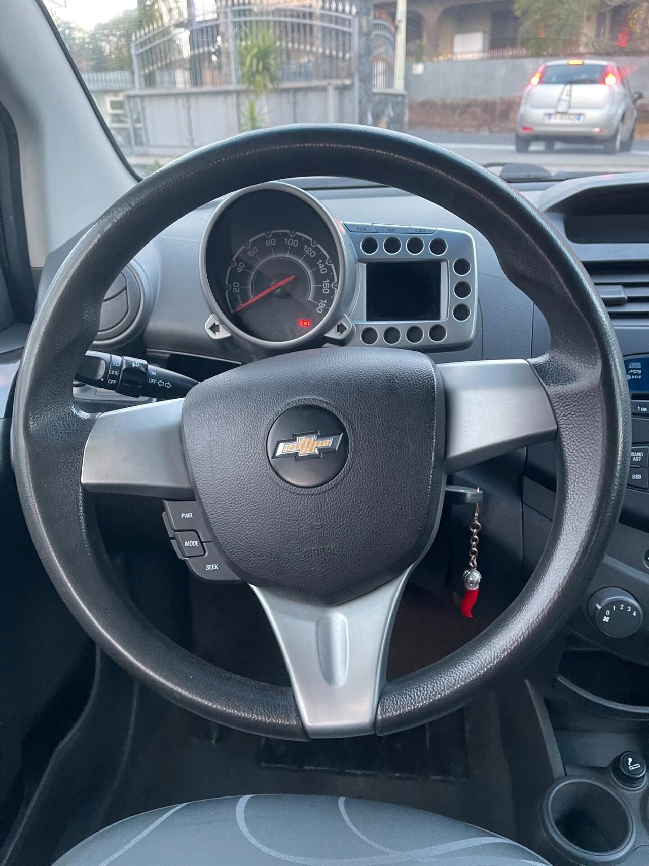 Chevrolet Spark 1.0 68cv