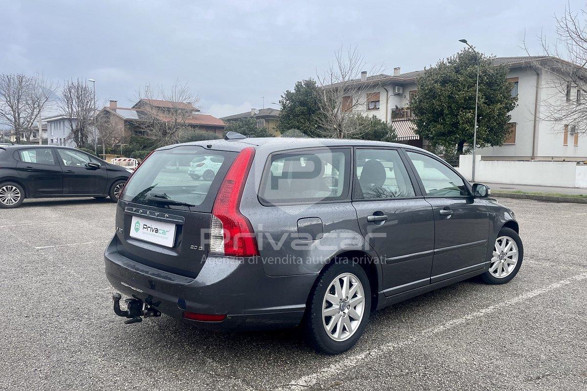 VOLVO V50 2.0 D cat Momentum