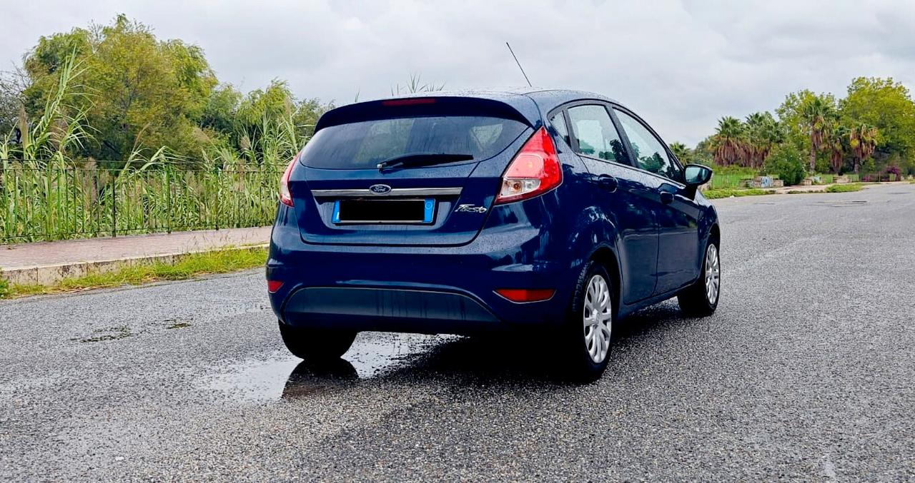 Ford Fiesta 1.0 EcoBoost 100CV 5 porte Powershift Titanium