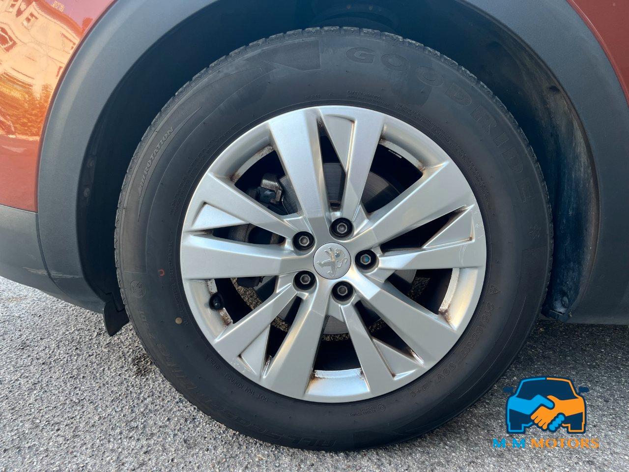 Peugeot 3008 3008 1.2 puretech t Allure s&s 130cv eat6