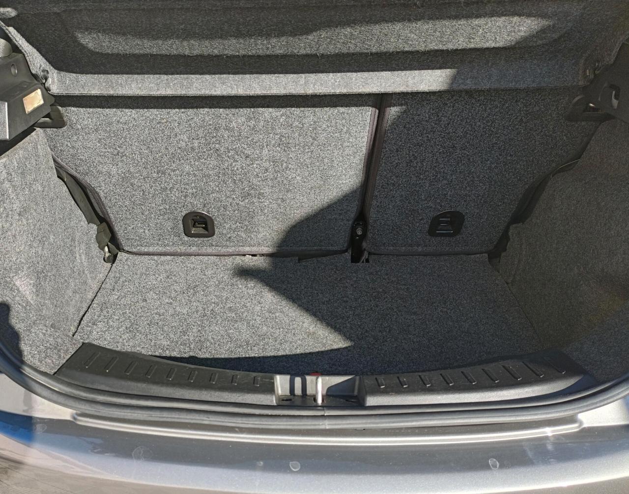 Lancia Ypsilon 1.2 69 CV 5 porte S&S Silver