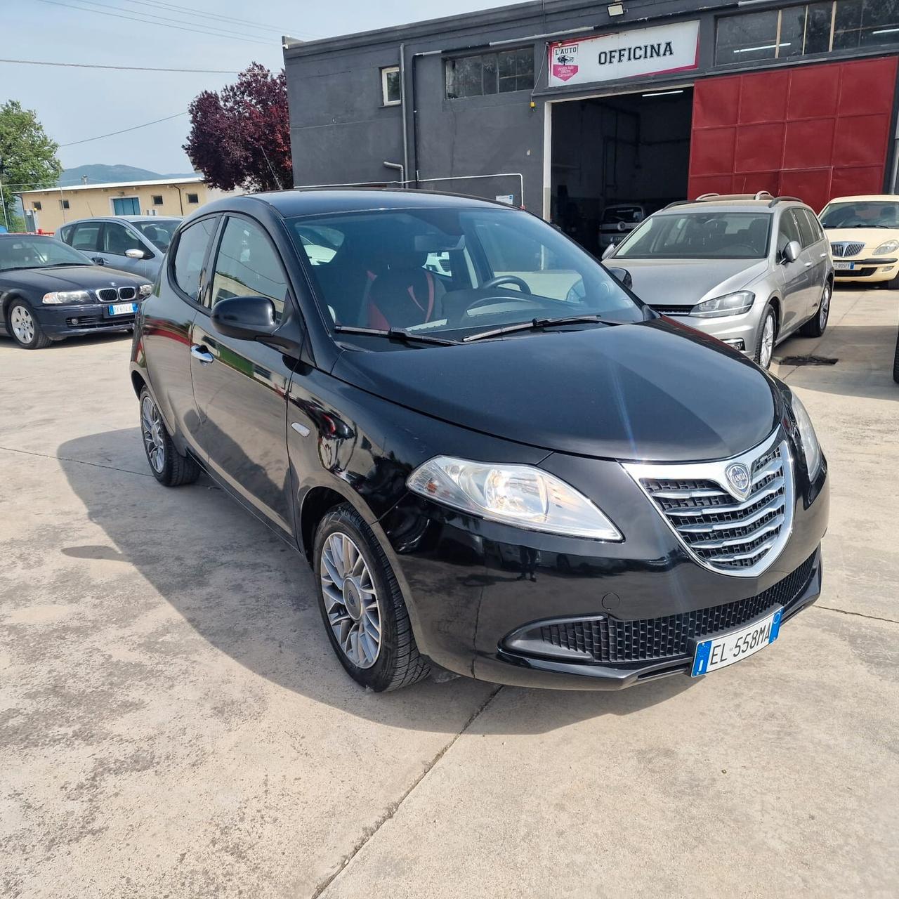 Lancia Ypsilon 1.2 69 CV 5 porte Platinum UNICA PROPRIETARIA