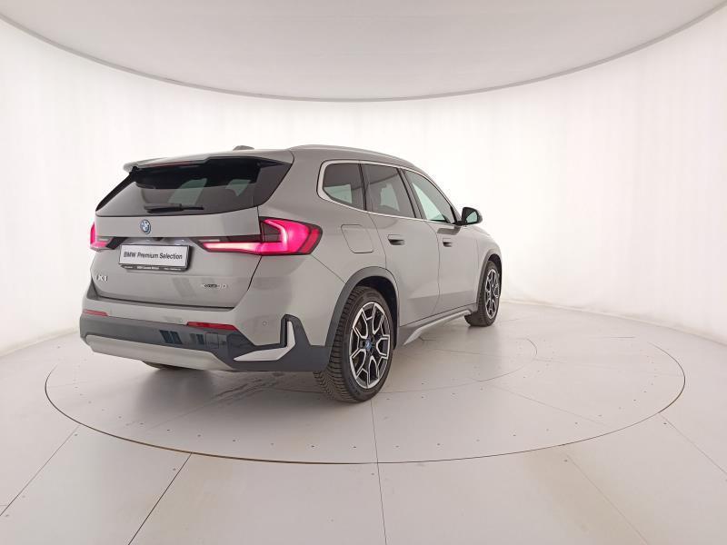 BMW iX1 30 xLine xDrive