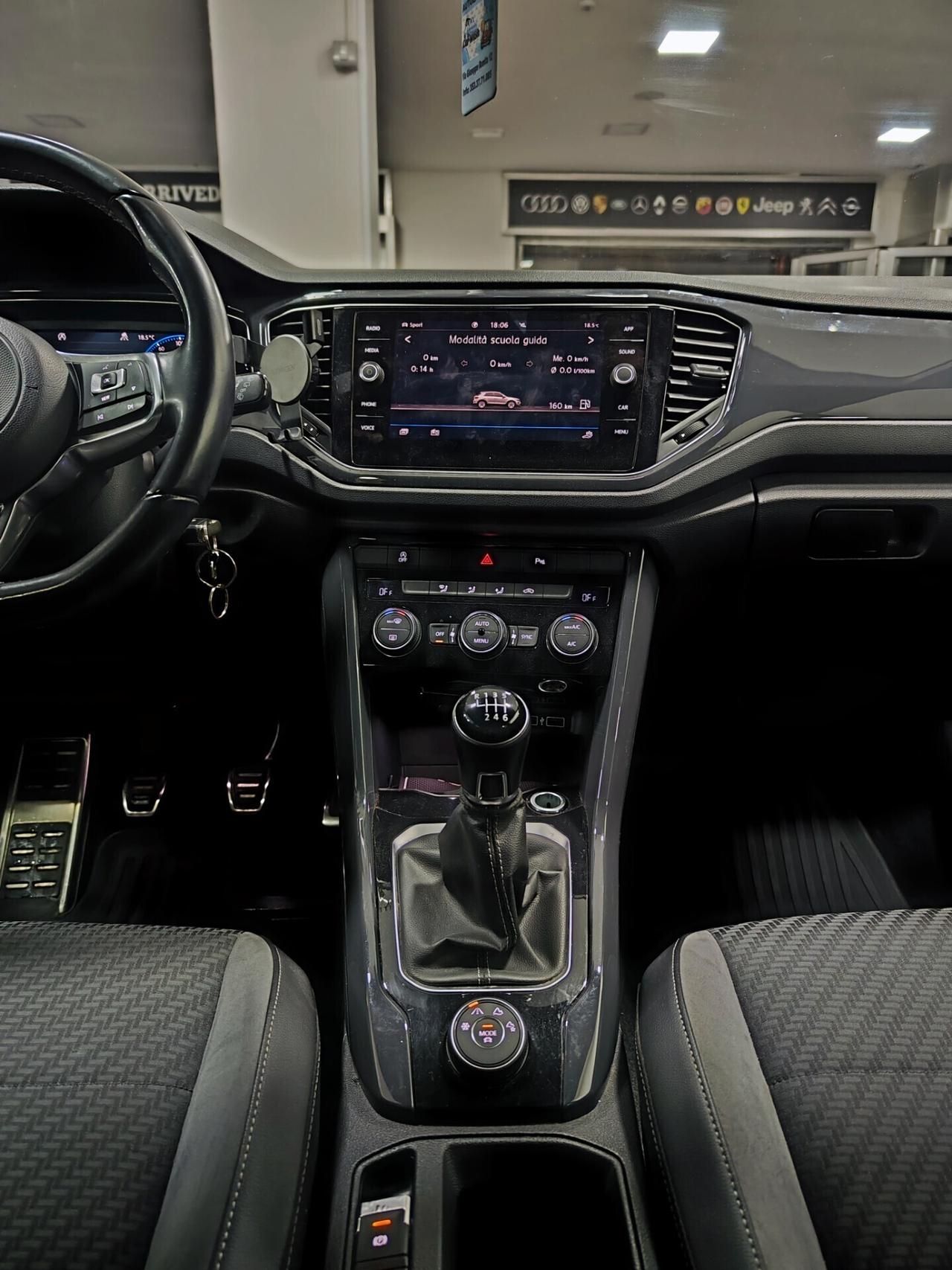 Volkswagen T-Roc 2.0 TDI SCR 150 CV DSG 4MOTION RLINE