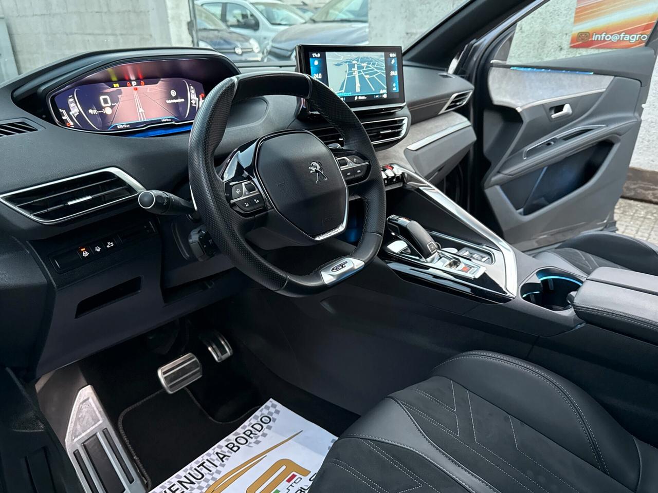 Peugeot 5008 BlueHDi EAT8 7POSTI GT TETTO LED 2023