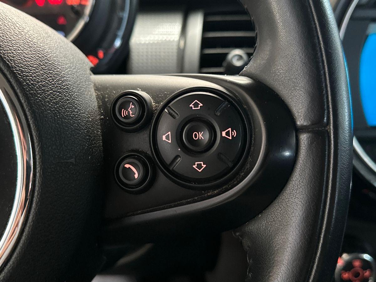 MINI Mini IV F55 2018 5p - Mini 5p 1.5 Cooper D Boost