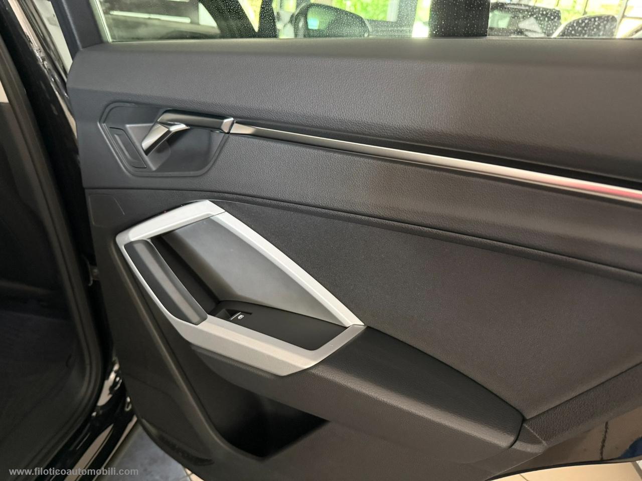 AUDI Q3 35 TDI S tronic 150CV Business KM 86.187 COCKPIT - TELECAMERA - LED
