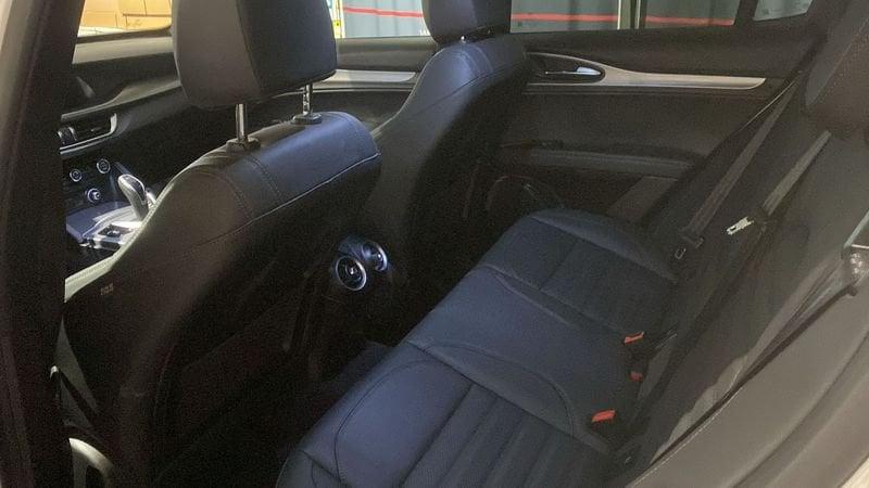 Alfa Romeo Stelvio 2.2 Turbodiesel 210 CV AT8 Q4 Veloce