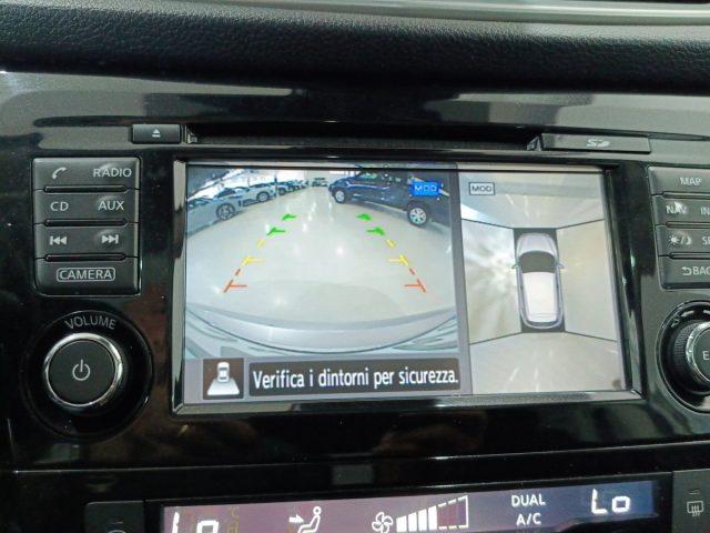 NISSAN Qashqai 1.2 DIG-T N-Connecta