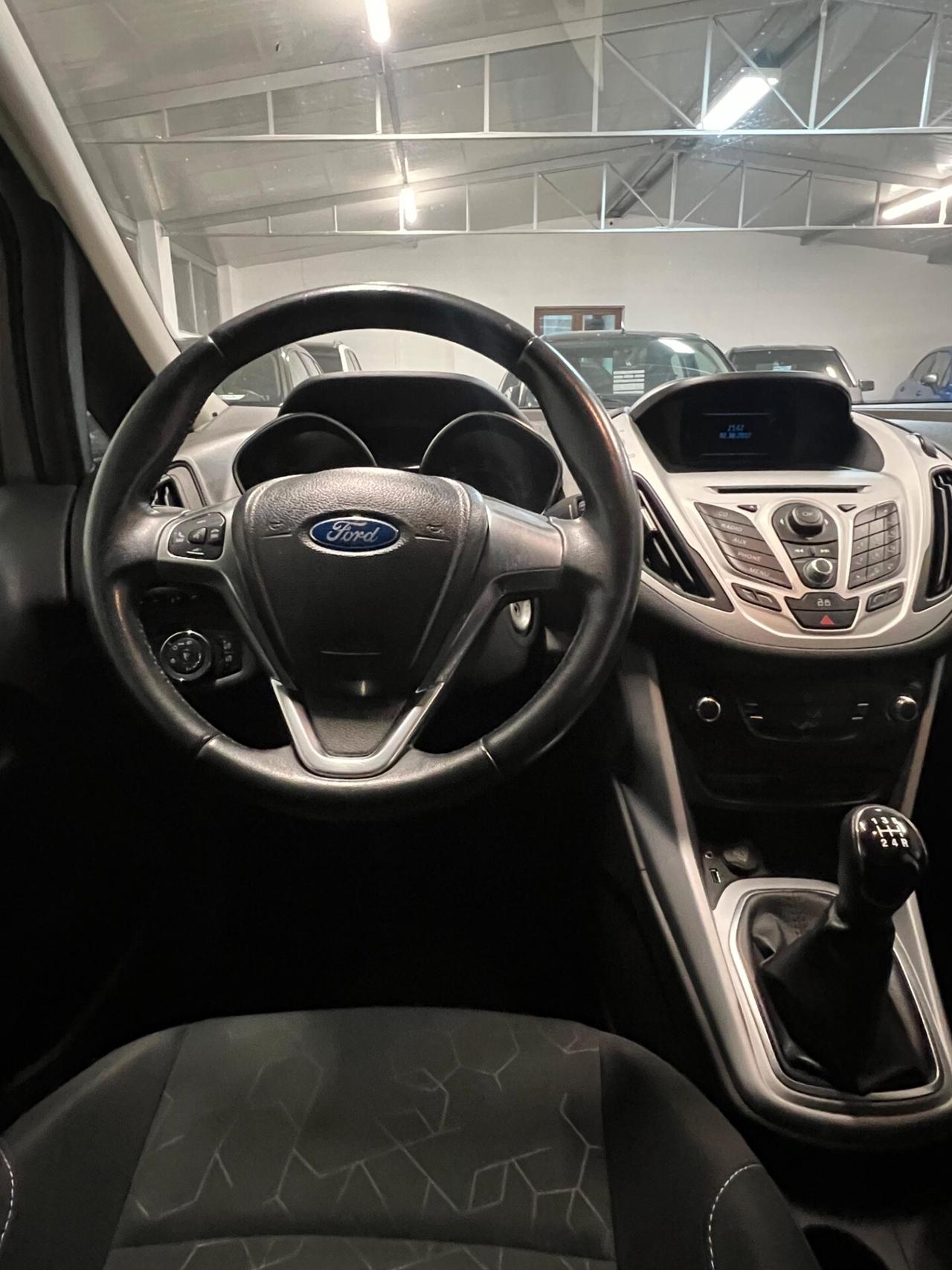 Ford B-Max 1.6 TDCi 95 CV Titanium Business
