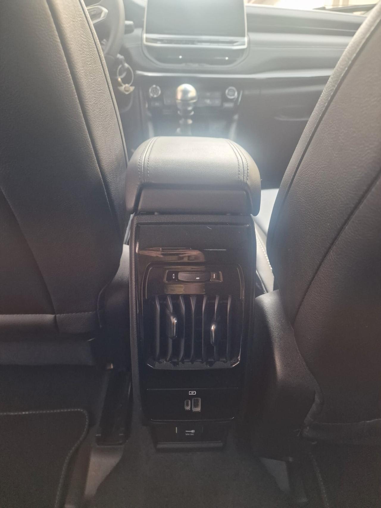 Jeep Compass 1.6 Multijet II 2WD Night Eagle