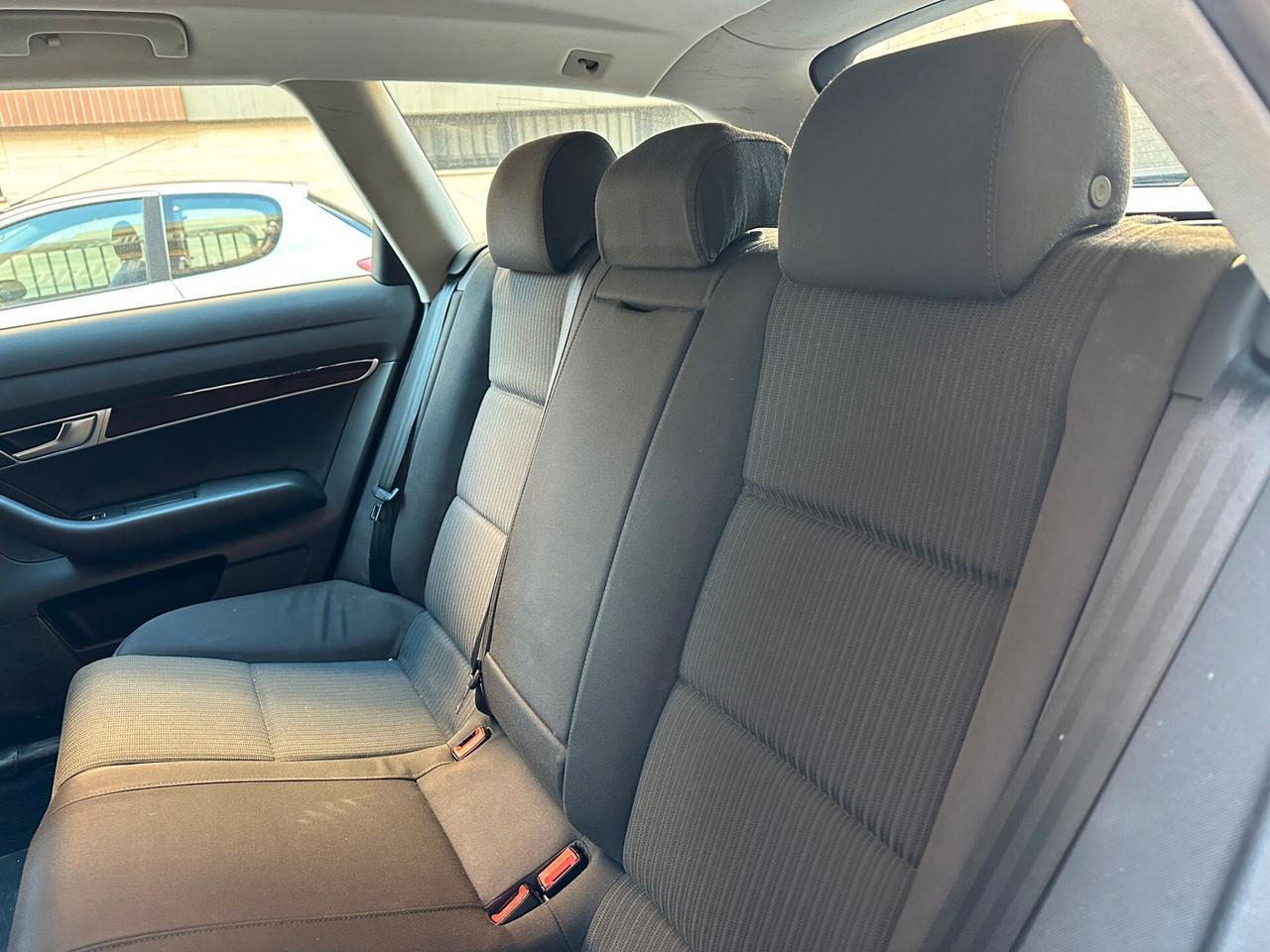 Audi A6 Avant 3.0 V6 TDI Tiptronic quattro