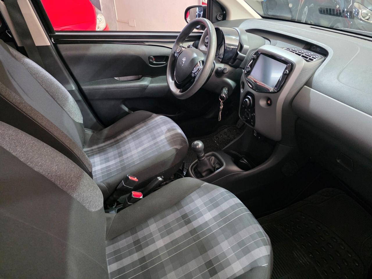 Peugeot 108 1.0 Allure 72CV 1 PROPRIETARIO