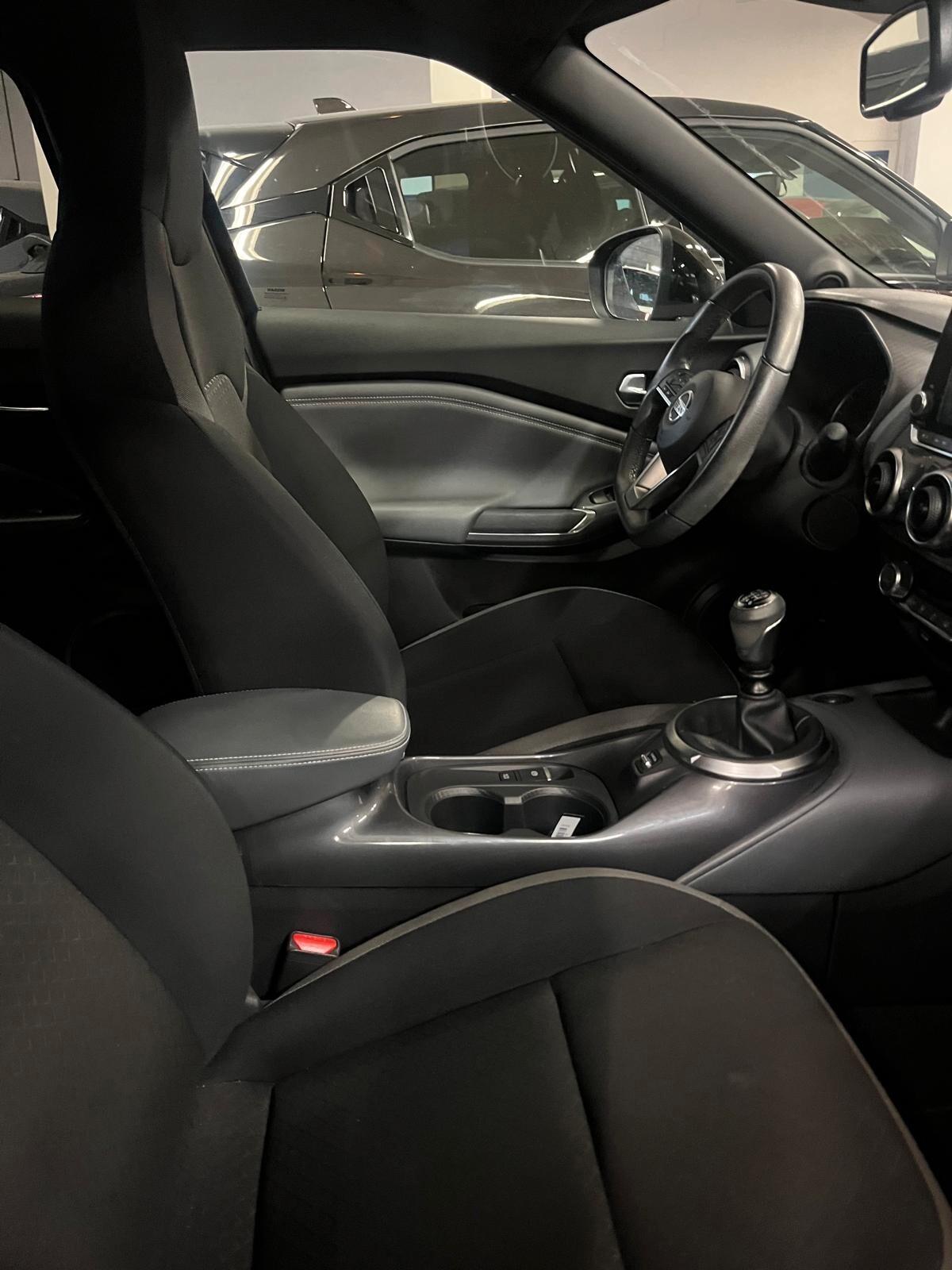 Nissan Juke 1.0 DIG-T 114 CV N-Connecta