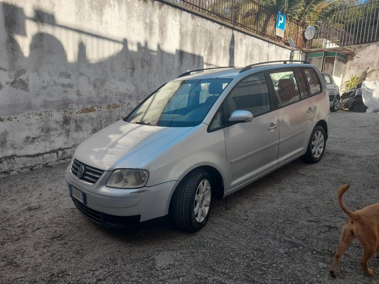 Volkswagen Touran 2.0cc diesel(PRIVATO)-2004
