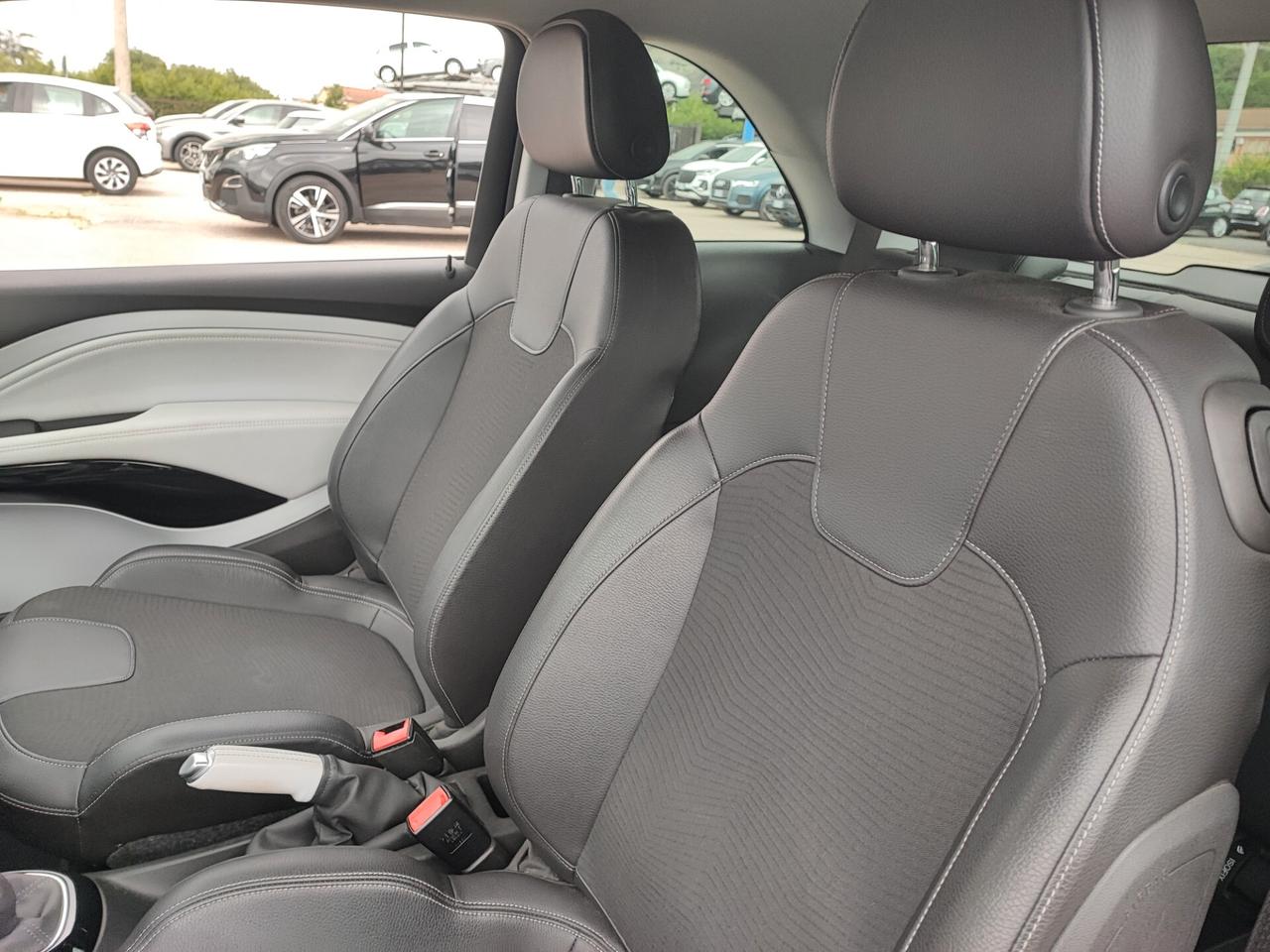 Opel Adam 1.4 87 CV GPL Tech Jam
