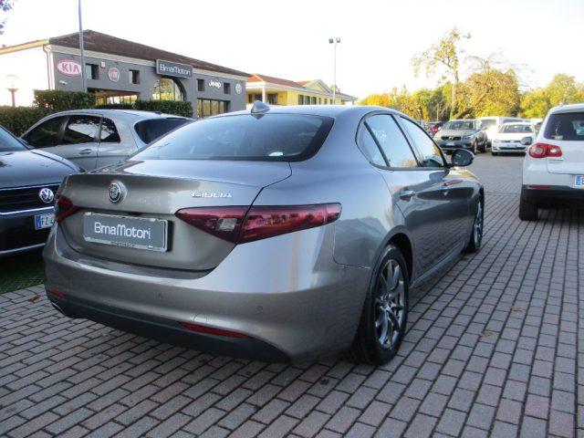 ALFA ROMEO Giulia 2.2 Turbodiesel 150 CV AT8 Business Navi/Camera