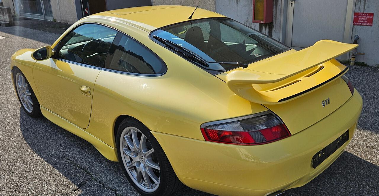 Porsche 911 996 Carrera Factory Sport Pack