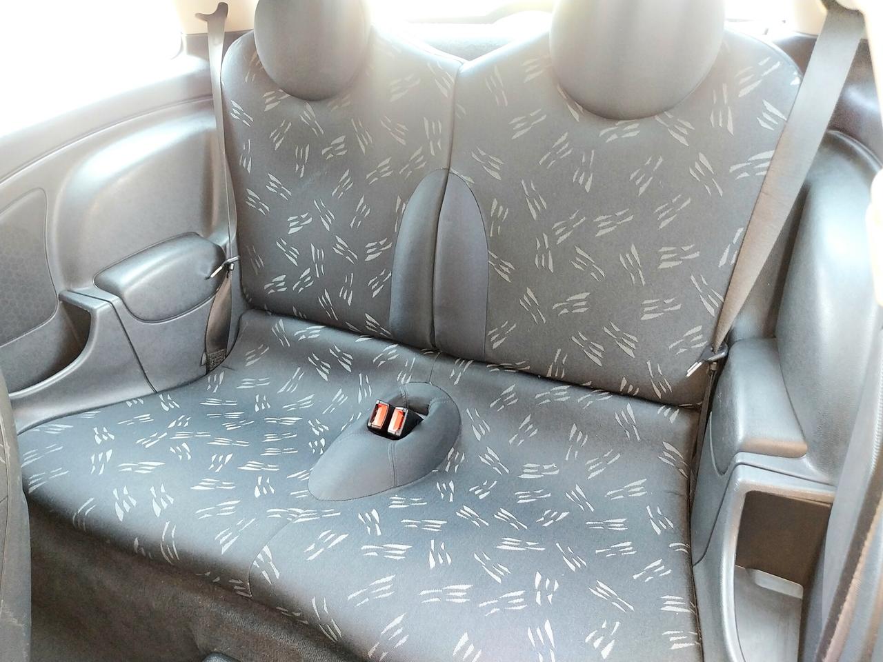 Mini 1.6 16V 90 CV