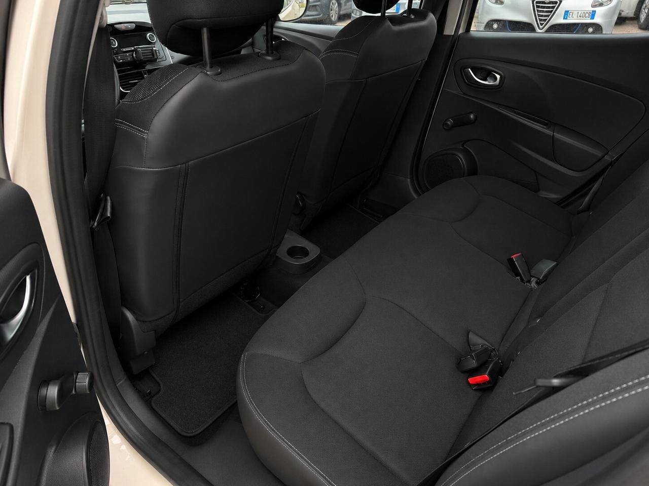 Renault Clio dCi 8V 75 CV Start&Stop 5 porte Energy Intens