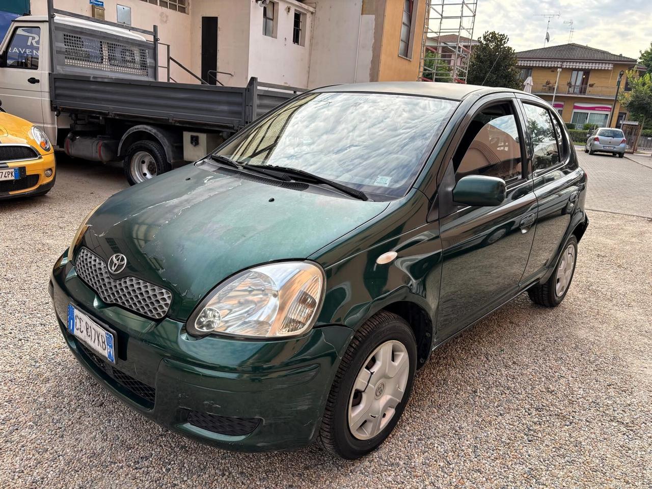Toyota Yaris 1.4 tdi D-4D cat 5 porte Sol