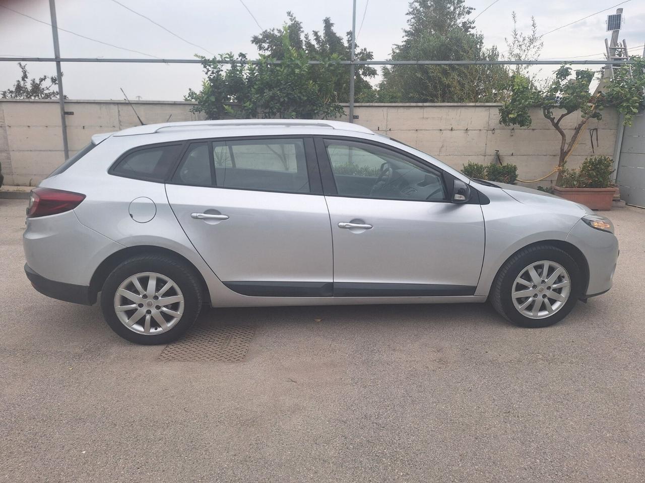 Renault Megane Mégane 1.5 dCi 110CV Start&Stop SporTour Wave