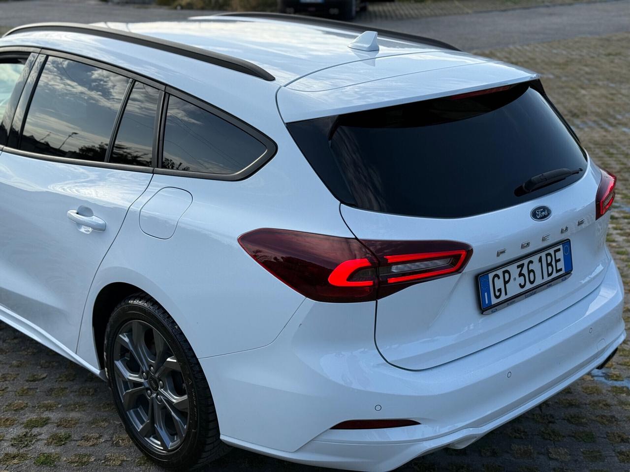 FORD Focus ST-Line 2023 1.5 EcoBlue 115CV