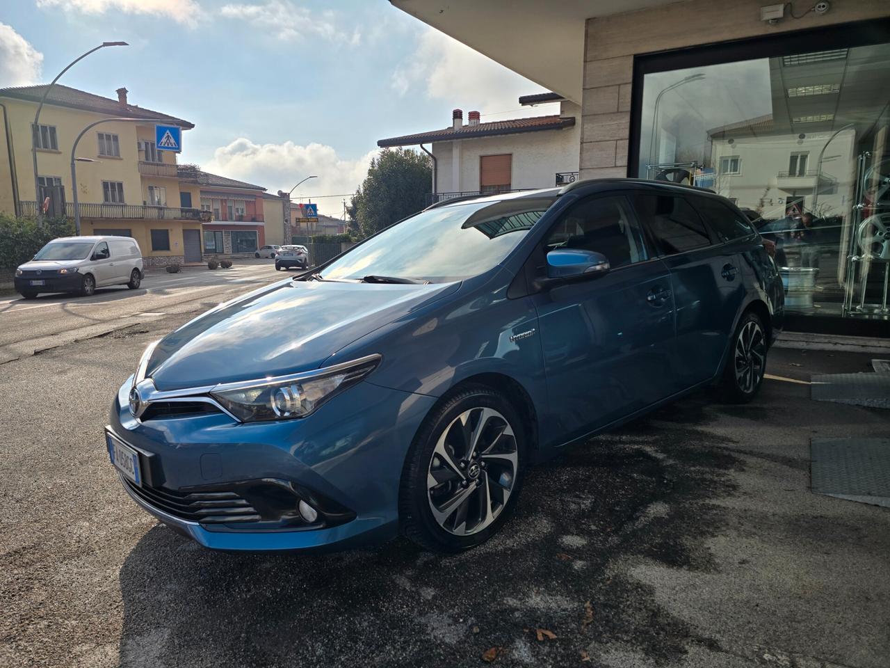 Toyota Auris Touring Sports 1.8 Hybrid Lounge 2015 E6