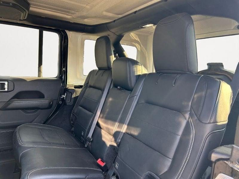 Jeep Wrangler 4ª serie Unlimited 2.2 Mjt II Sahara