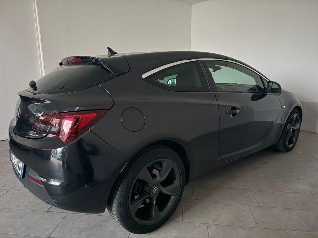 OPEL Astra GTC 1.6 Turbo 180CV 3 porte Cosmo S