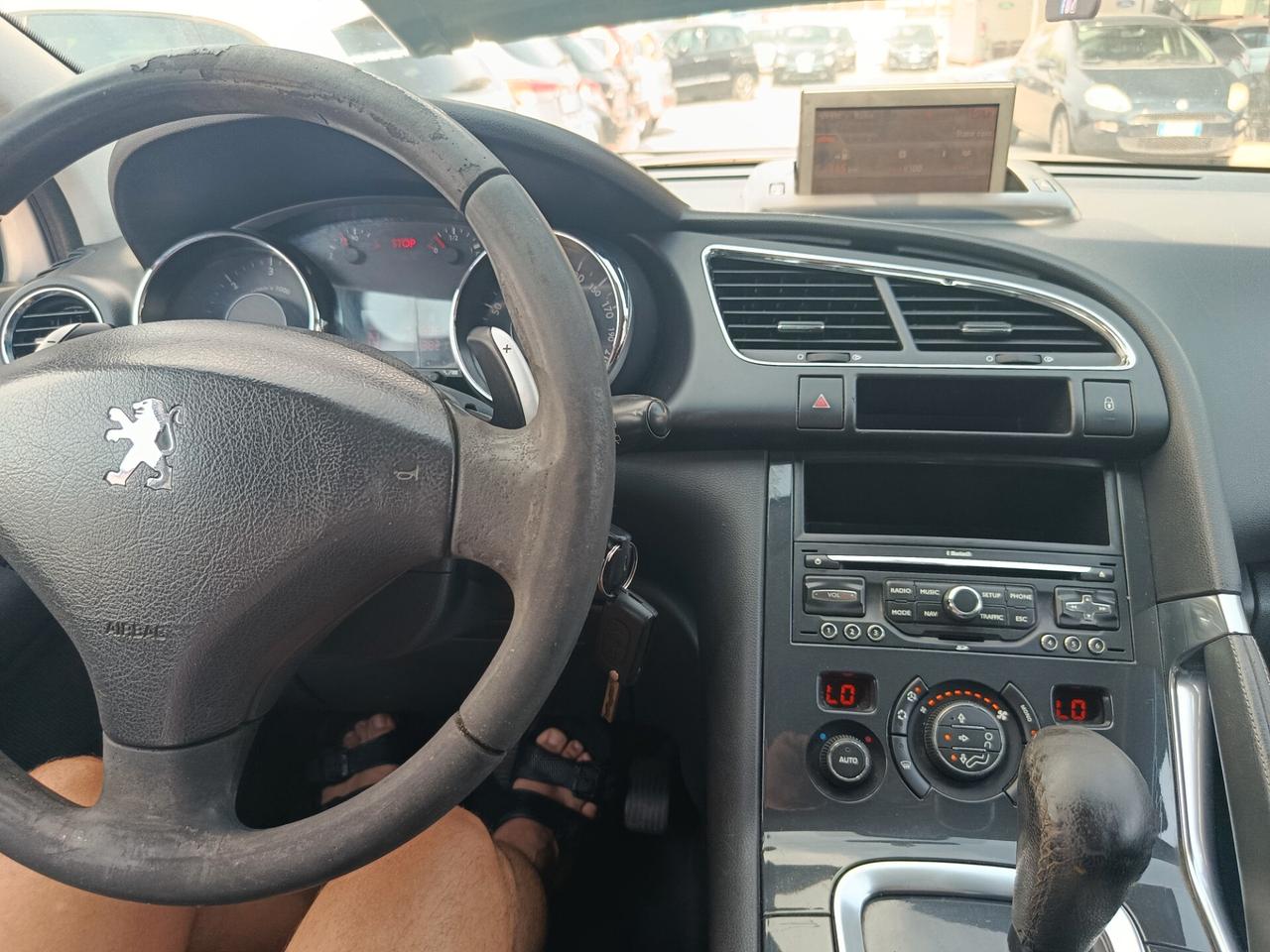 Peugeot 3008 1.6 HDi 112CV cambio robotizzato Premium
