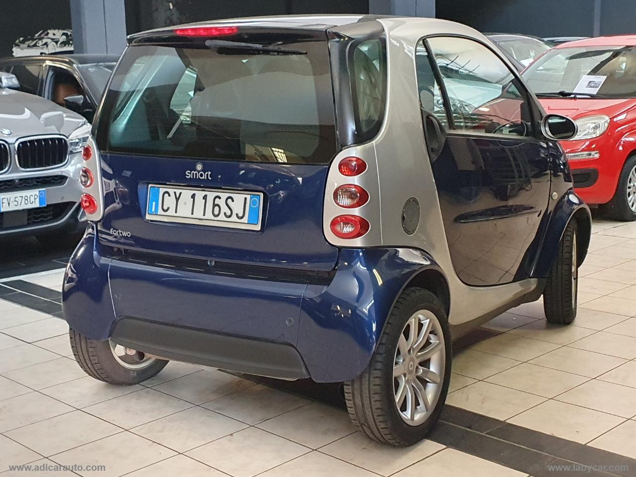 SMART fortwo coupé passion