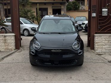 Fiat 600 Hybrid DCT MHEV La Prima