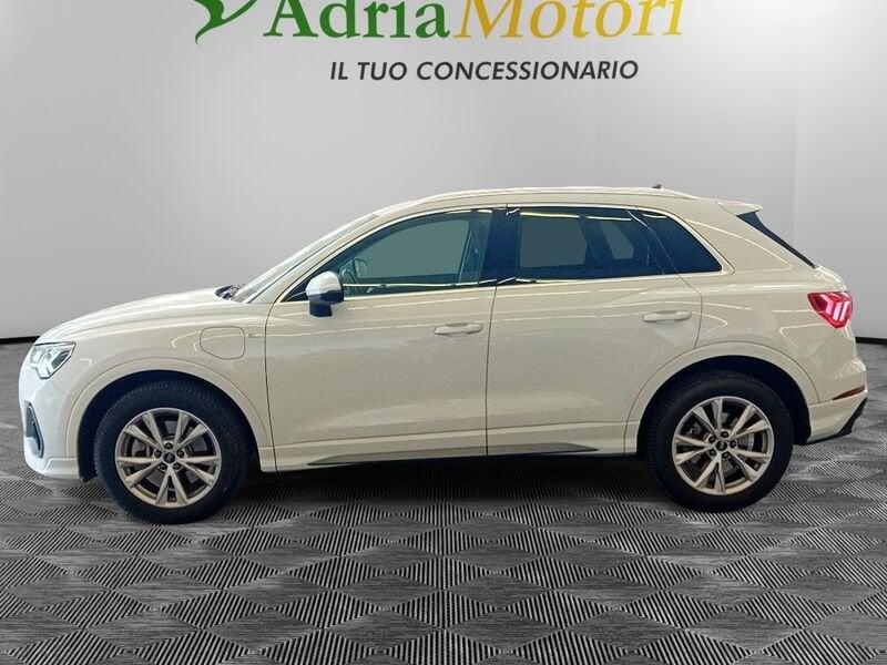 Audi Q3 45 TFSI e S tronic S Line Edition