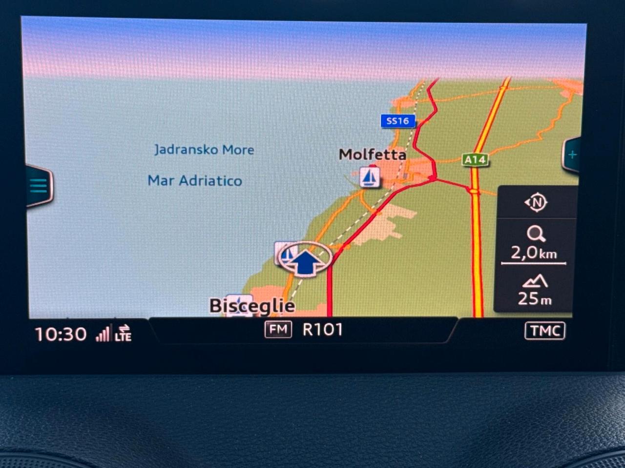 Audi Q2 1.4 TFSI Business