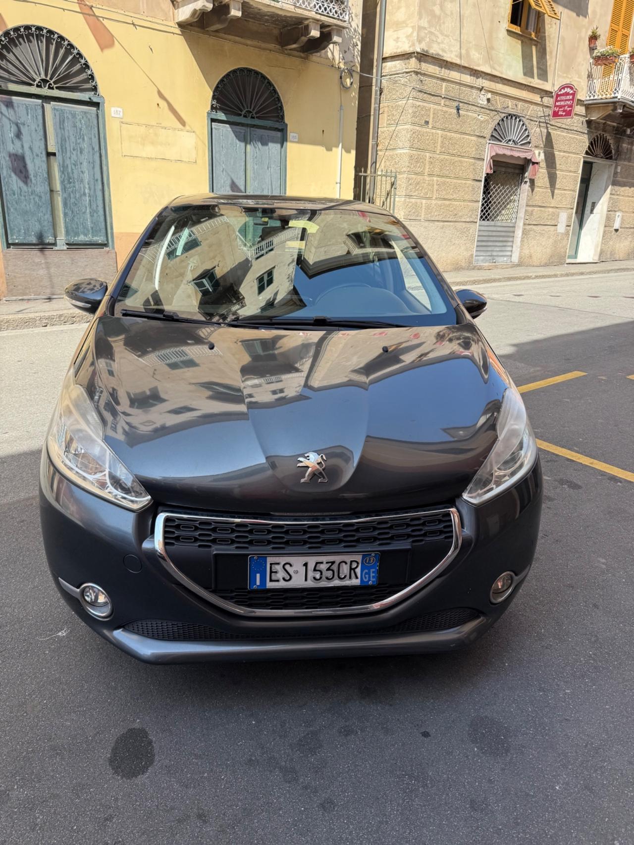 Peugeot 208 1.2 VTi 82 CV 3 porte Allure