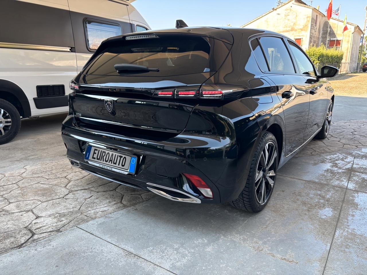 Peugeot 308 BlueHDi 130 S&S EAT8 Allure-2022
