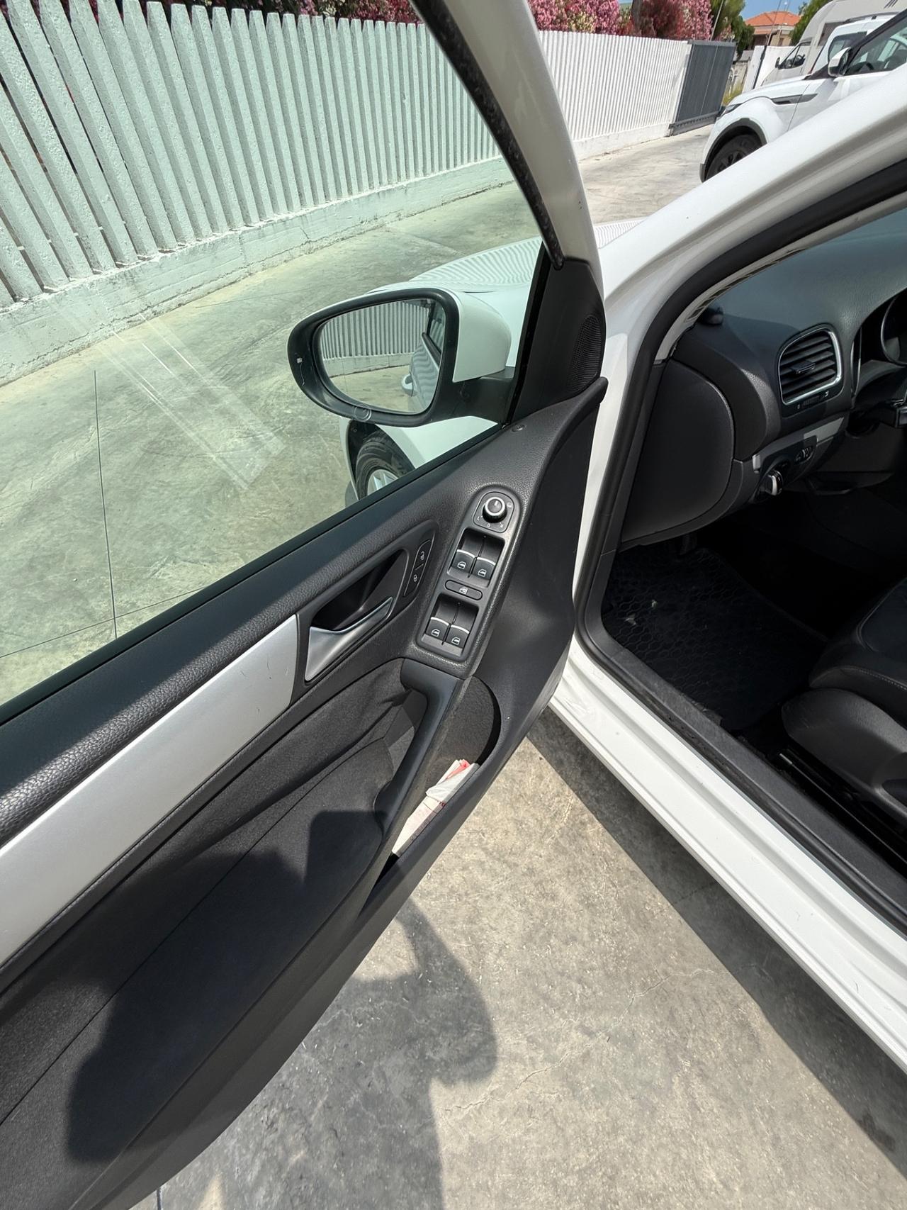 Volkswagen Golf 1.6 5p. Highline BiFuel